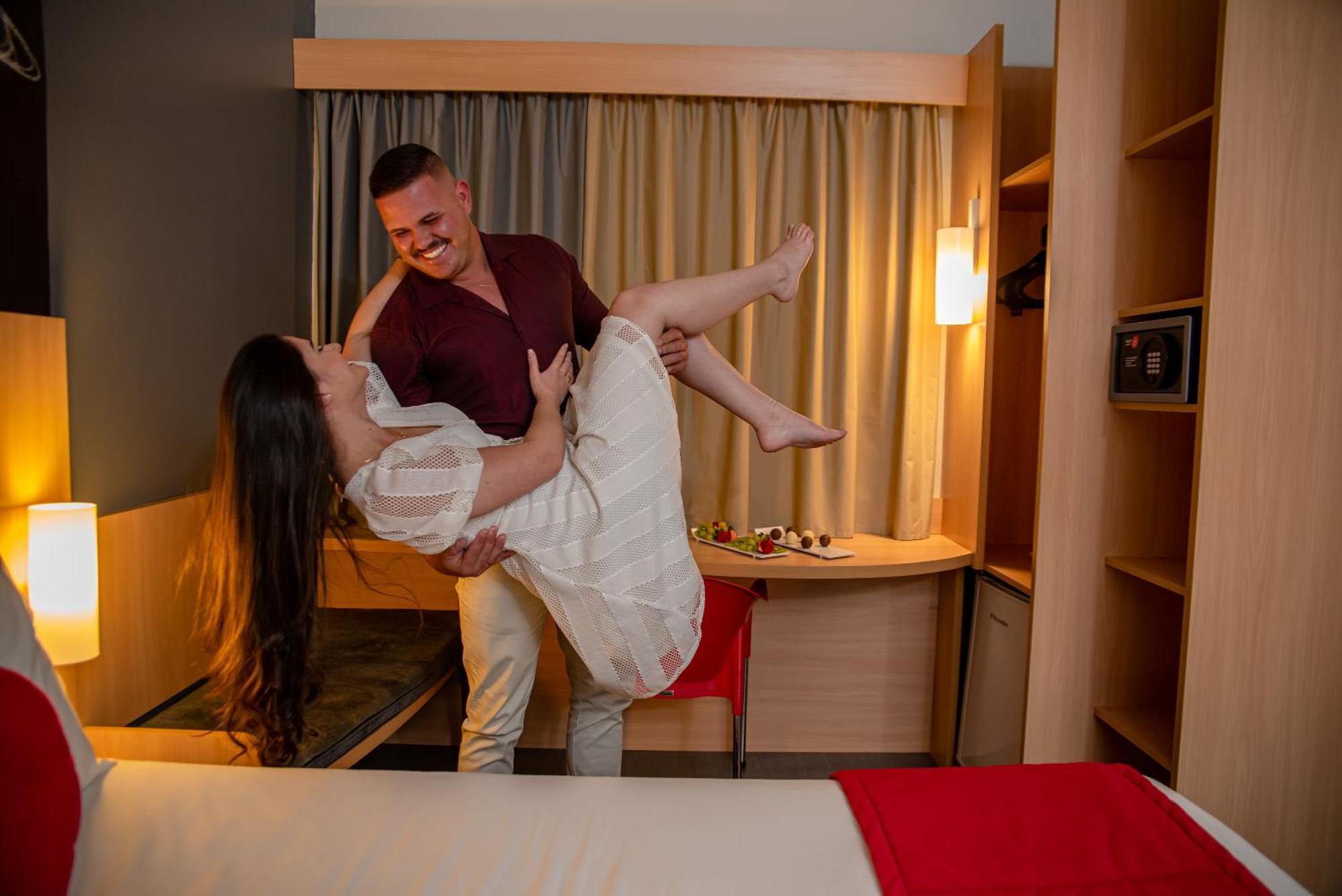 Ibis Guaratingueta Aparecida - Circuito Da Fe Hotel Ngoại thất bức ảnh